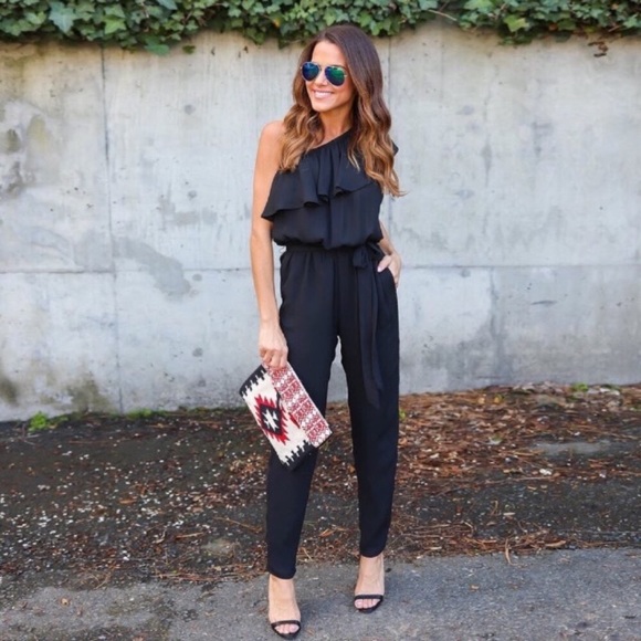 Off Shoulder Ruffled Chiffon Jumpsuit - Picture 2 of 7